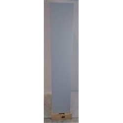 Armoire de 169cm x 70cm x 30cm avec ses 9 tablettes de rangement