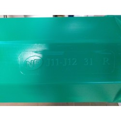 STI 31930 - Balise de voirie autorelevable par douille classe 2 vert