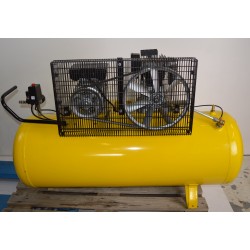ABAC 4116000494 - Compresseur à Pistons 200L 10 bars 3CV A29B200