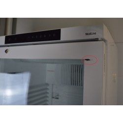 Armoire Réfrigérée Positive de Laboratoire 386L LIEBHERR MediLine Pas Cher