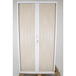 Armoire à Rideaux