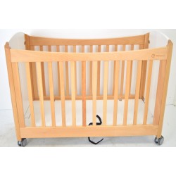 Lit Bébé Bas Pliant WESCO Avec Roulettes Bois et Blanc - 49 618001