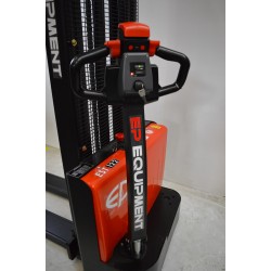 Gerbeur Elévateur Electrique Ergonomique Manutan