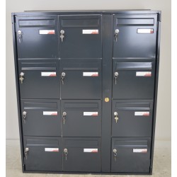 Bloc de 12 Boîtes aux Lettres Collective RENZ Intérieur Sur Pieds