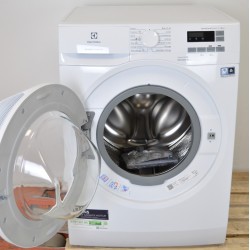 Lave-Linge ELECTROLUX Blanc