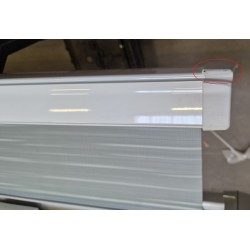 Store Paroi Latérale L4m THULE 4200 pas cher.