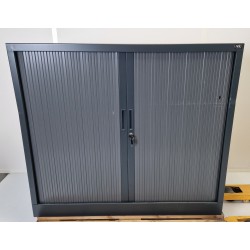 Armoire Basse à Rideaux de Bureau MTI