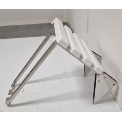 Tabouret Siège de Douche Rabattable DELABIE
