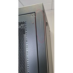 Baie de Câblage Brassage Réseau TECHLINK 19-42U Doubles Portes Perforées Gris 800x1000mm pas cher.