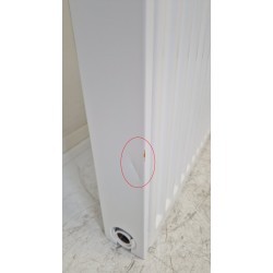 Radiateur Acier Eau Chaude 673W HENRAD Compact B Type 21 pas cher.