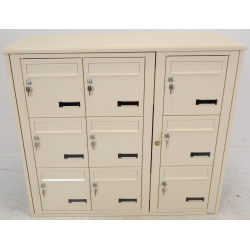 Bloc de 9 Boîtes aux Lettres LEABOX Collective Extérieur Sans Pieds