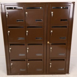 Bloc de 12 Boîtes aux Lettres LEABOX Collective Intérieur Mural Marron