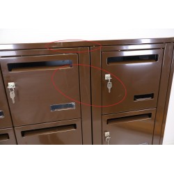 Bloc de 12 Boîtes aux Lettres LEABOX Collective Intérieur Mural Marron Pas Cher