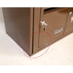 Bloc de 12 Boîtes aux Lettres LEABOX Collective Intérieur Mural Marron Pas Cher