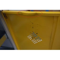 Armoire de Stockage de Produits Chimiques avec 2 Bacs de Rétention Pas Cher