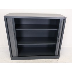 Armoire Basse à Rideaux de Bureau MTI 2 Tablettes Corps et Rideaux Anthracite 120x105x43cm