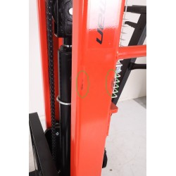 Gerbeur Élévateur Manuel STOCKMAN Charge 500kg Hauteur de Levée Maximum 1600mm Pas Cher