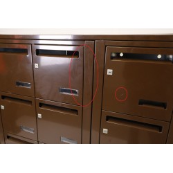 Bloc de 12 Boîtes aux Lettres LEABOX Collective Intérieur Mural Marron Pas Cher