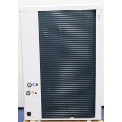 Ensemble de Pompe à Chaleur Air/Eau 15kW ARISTON Nimbus Plus M Net Triphasé - 3301853 - NEUF Déclassé