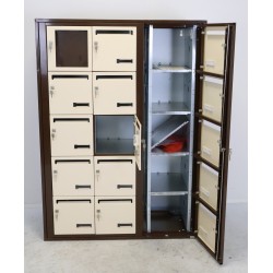 Bloc de 14 Boîtes aux Lettres avec 1 Panneau d'Affichage LEABOX Collective Intérieur Mural Marron et Beige - 3x5