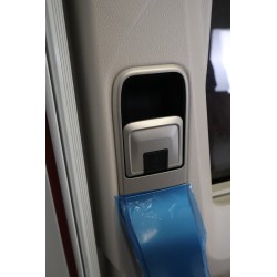 Porte d'Entrée de Camping-Car ou Caravane KNAUS Premium avec Encadrement et Store Plissé