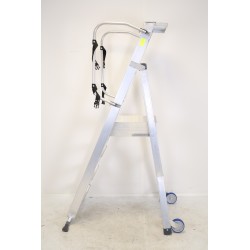 Échelle Plateforme Roulante Mobile Aluminium MANUEST Pirl4 4 Marches 2 Roulettes - 8MESDP44D0NAU