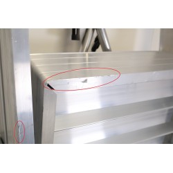 Échelle Plateforme Roulante Mobile Aluminium MANUEST Pirl4 4 Marches 2 Roulettes - 8MESDP44D0NAU