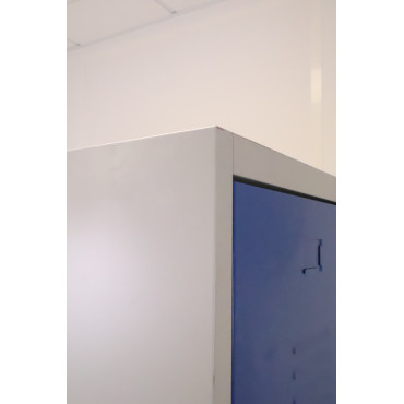 Vestiaire Biplace 4 Casiers L80xH180xP50cm Déclassé