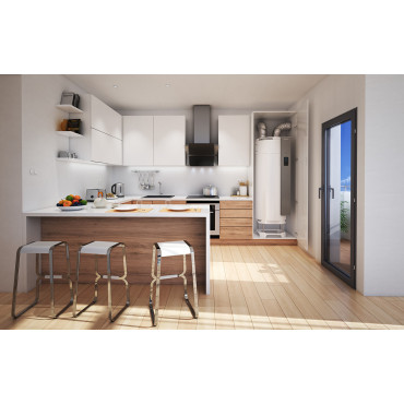 Chauffe-eau thermodynamique Atlantic Aquacosy Evolution 185L installé dans une cuisine moderne