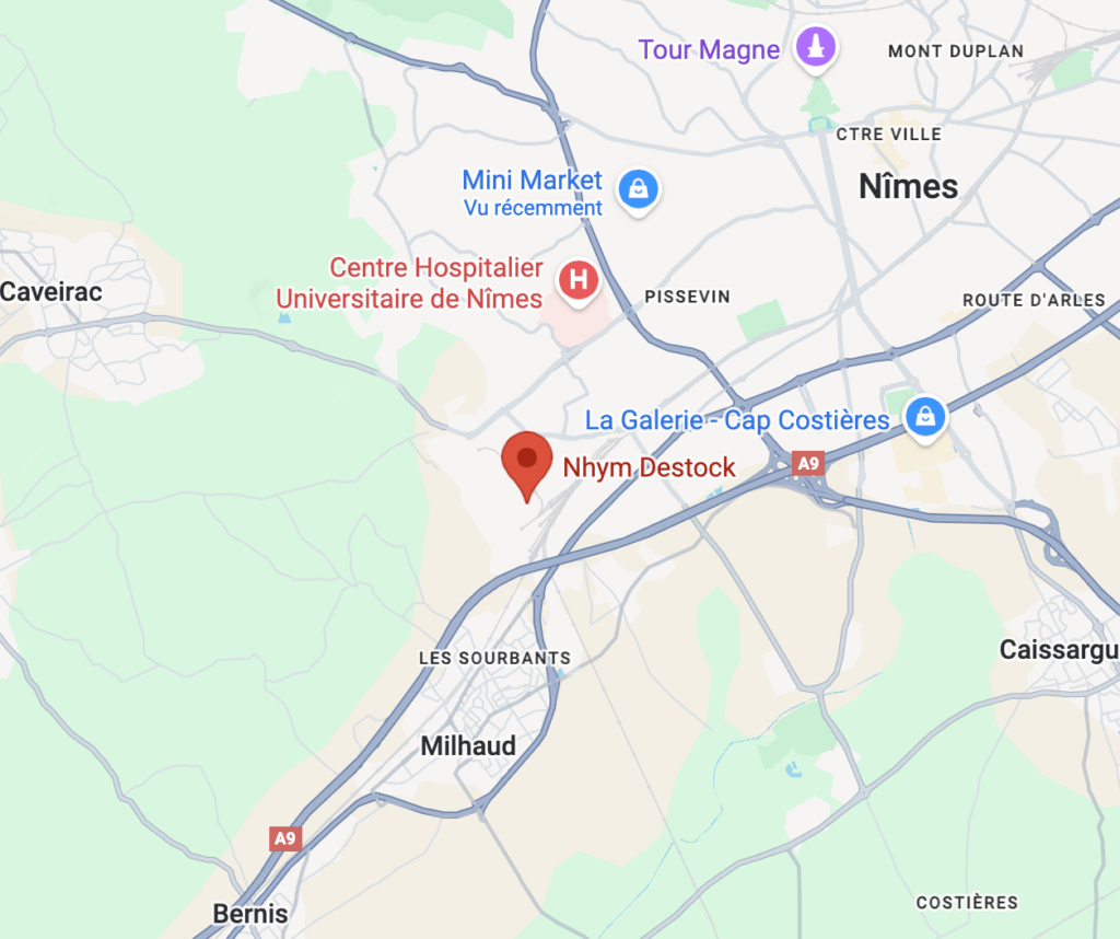 Carte de localisation du magasin Nhym Destock à Nîmes, situé au sud-ouest de la ville à proximité de la zone Cap Costières et de l’autoroute A9